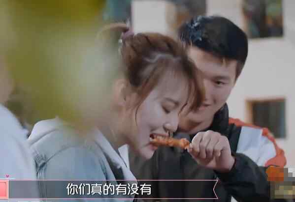 傅圆慧 傅园慧李景真在一起了？ 女儿们的恋爱告白日两人互动太甜蜜