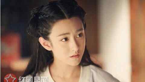 芳华女主 芳华女主角苗苗年龄多大 芳华里的苗苗为什么不红