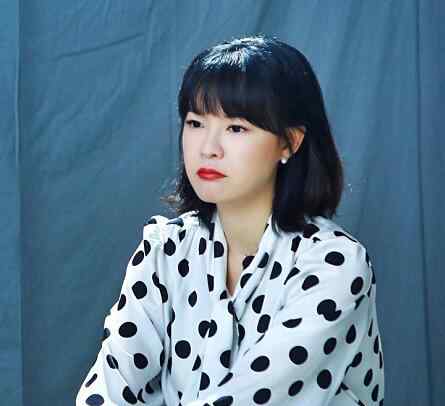 李艾走光 新生日记李艾妈妈产房外痛哭 李艾生产过程曝光看哭观众