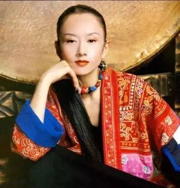 她是中国五美人之一，22岁红遍全国，经历2段婚姻无子无女，57岁活得比谁都优雅！