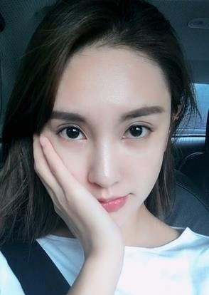 曝陈思诚出轨嫩模齐琦:女方海量性感照曝光 小齐齐的大世界微博被扒
