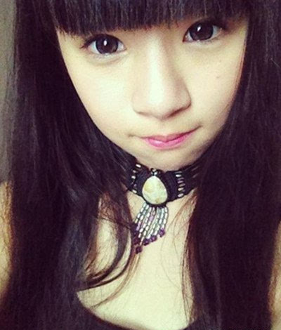 小彩旗微博 揭小彩旗新恋情：男友照片曝光颇具文青气质