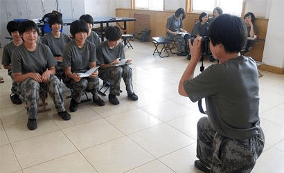 在校女大学生当兵体检 真的很难通过吗