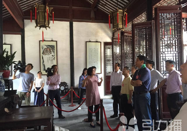 设计师阿爽