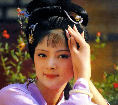 “薛宝钗”的扮演者张莉为何至今未嫁？