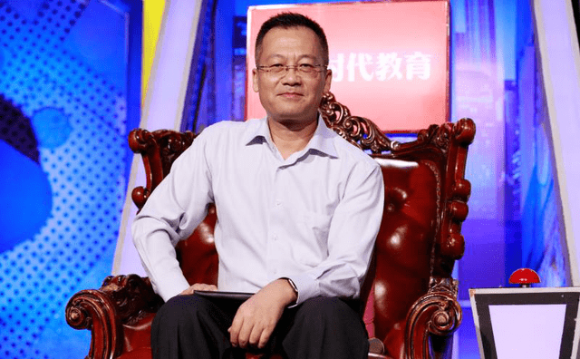 58集团高级副总裁段冬重返《非你莫属》