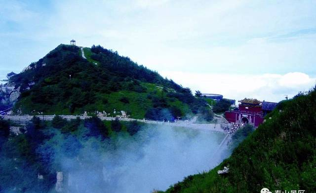 【带你游泰山】南天门