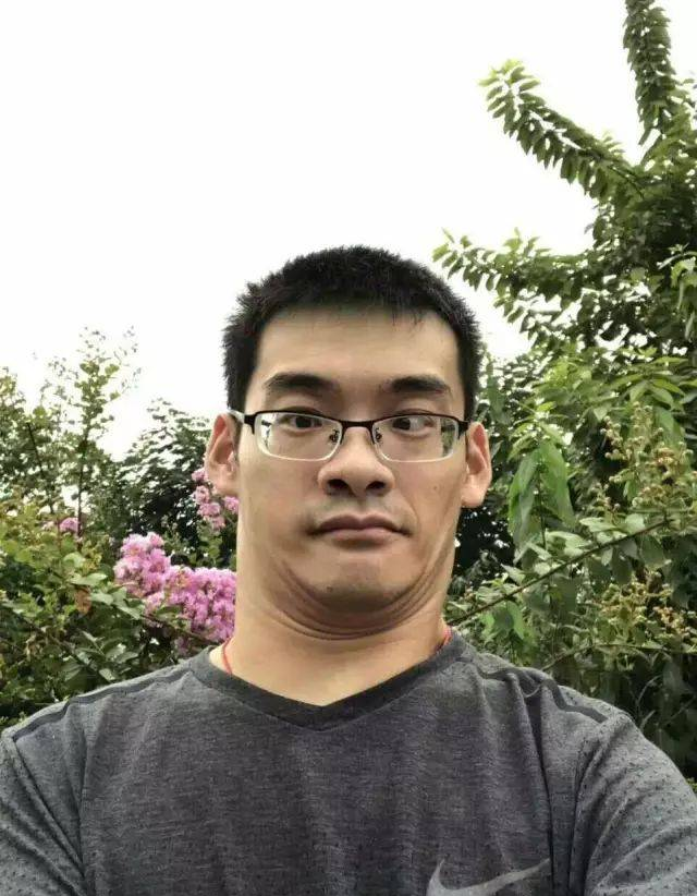 濮阳小伙身残志坚，脑瘫后学会编程月收入八千！他想找个媳妇！