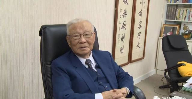 百岁老人的拳拳爱国心——专访许历农