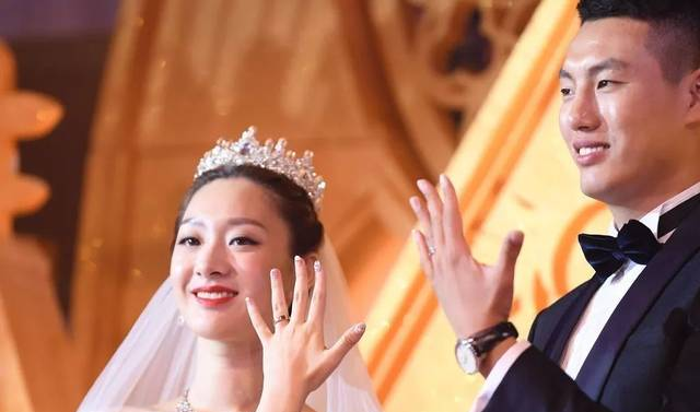 祝福！翟晓川今日大婚
