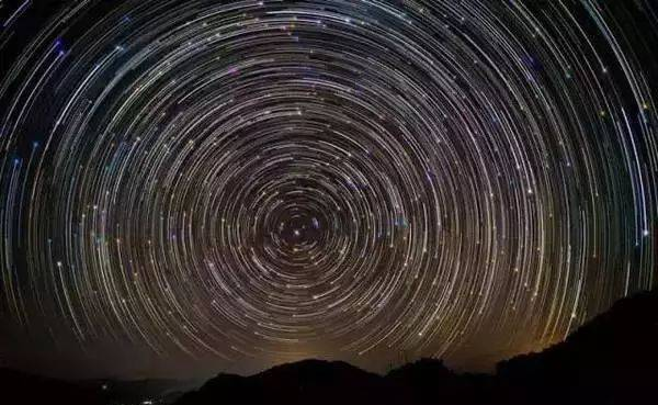阴那山 | 你知道吗？我要送你一整个宇宙！