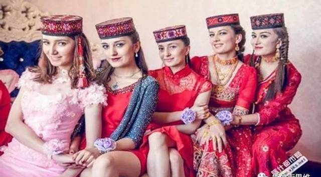 中国唯一白色人种，不与外族通婚，美女如云比乌克兰美女更漂亮