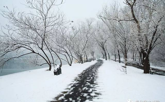 山西万荣孤峰山国际滑雪场