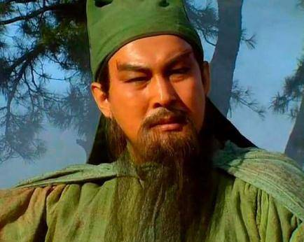 身在曹营心在汉的共有3人，关羽算一个，但真正心在汉的不是他