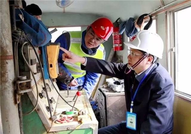 大师是怎样炼成的 ——记全国工程勘察设计大师郑建国
