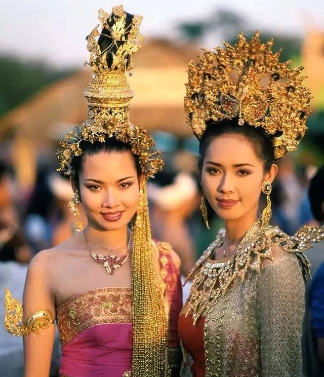 【走进泰国】美仑美奂的泰国传统服饰