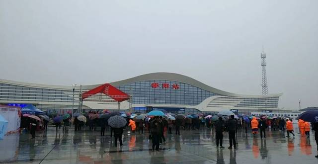 终于盼到你！鄱阳站！九景衢铁路今日开通运营！现场视频抢先看！