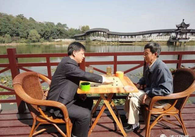 黑白世界掌门人王汝南：特殊岁月围棋之路 中国围棋的复兴