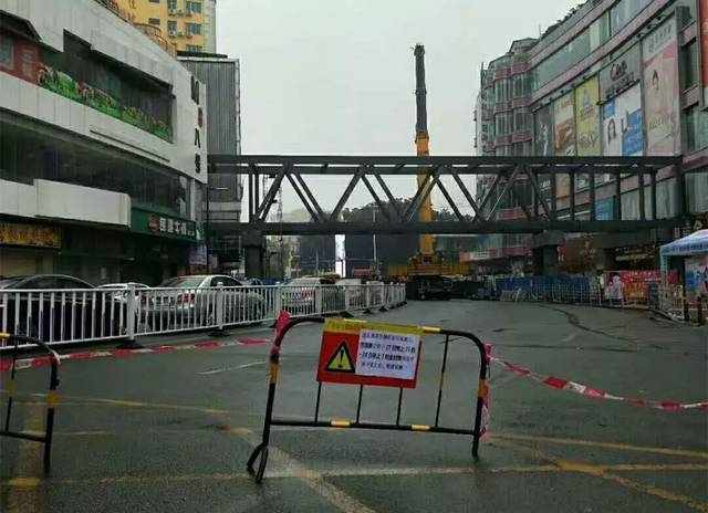 今天经过常平镇中心，你被吓到了吗？