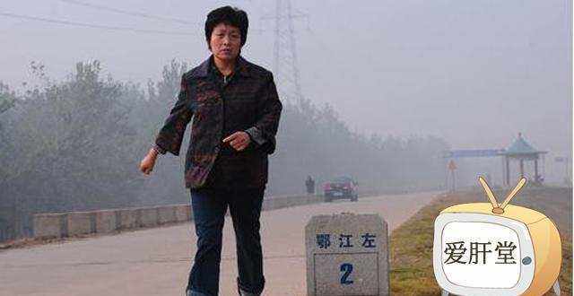 为了割肝救子，暴走妈妈感动中国