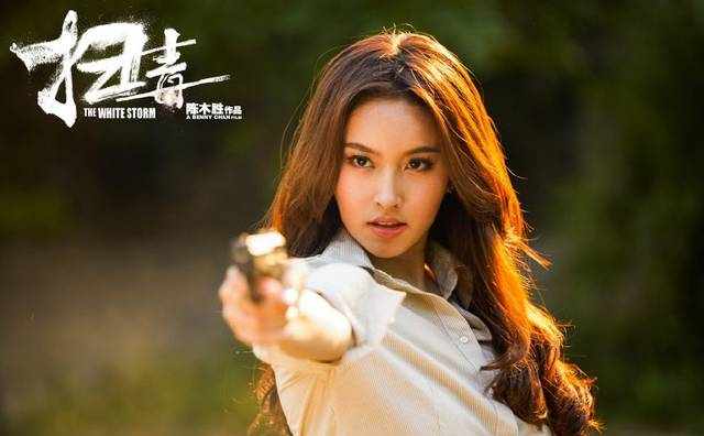 她是泰国最美人妖，美得让女人嫉妒！无数男人为之疯狂！