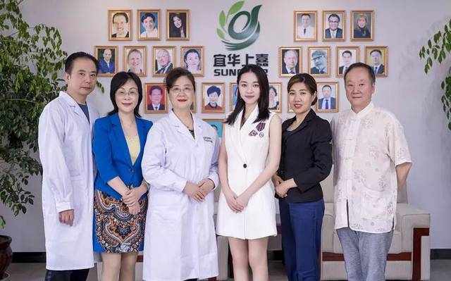 Talk·红颜 | 丁蕾：90后美女海归变身“健康使者”