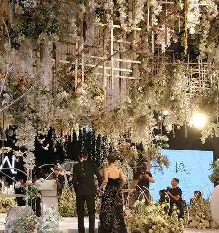 王上源今日大婚，老婆国色天香，长得比高圆圆还漂亮！