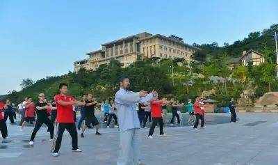 陈中华“骗了”这个时代