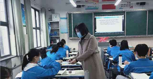 济宁市育才中学 济宁市育才中学新疆部主任李玲，167名新疆籍学生的“妈妈”