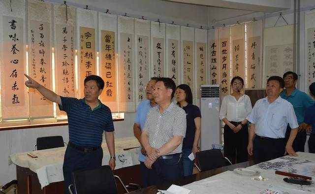 潍坊市关工委莅临我校调研指导工作