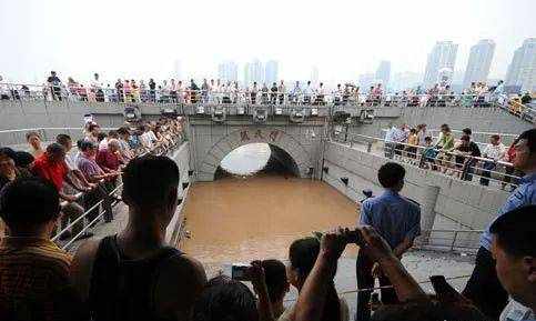 从1998到2018，重庆最大洪峰到底是哪一年？