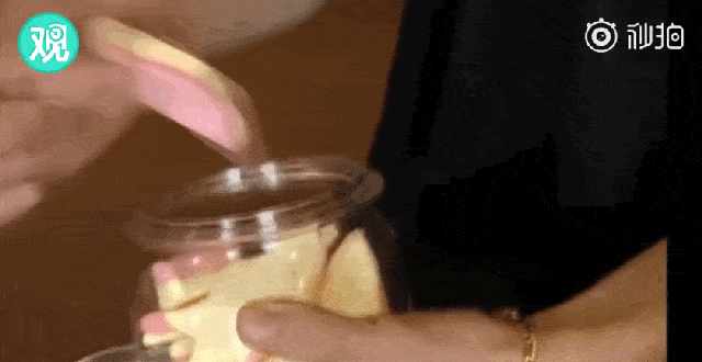 梅西外号为什么叫梅萌萌，看完这些照片你就知道了