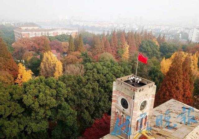 苏州大学2018年江苏本一批次投档分数线出炉，比去年有所上升