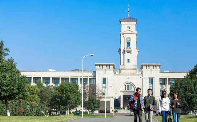 宁波诺丁汉大学一年比一年红火，平均录取分浙江省内第二