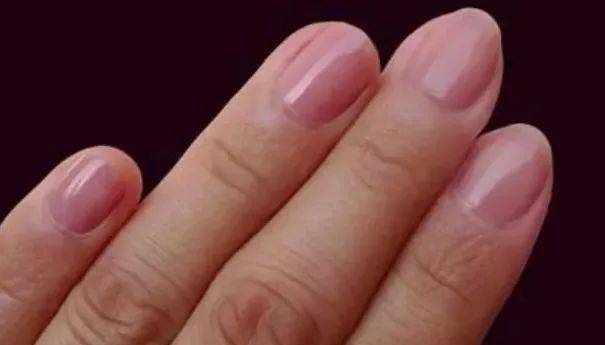 手指上的月牙，到底代表了什么？