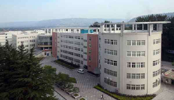 陕西省大专院校排名 陕西最“低调”的1所大学，本地排名40开外，毕业容易拿到铁饭碗