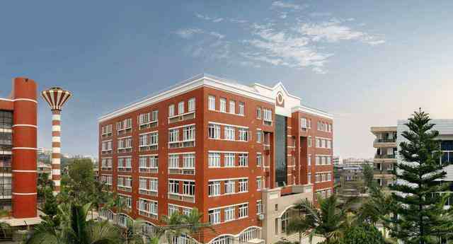 福建省电子工业学校 福建省最好的4所专科院校，2所为国家示范高职院校，2所位于福州