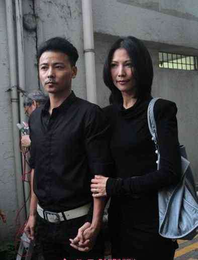 蔡少芬产女 蔡少芬与老公张晋女儿照片 蔡少芬剖腹产女照片