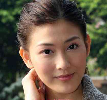 李彩桦图片 李彩桦个人资料照片介绍