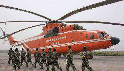 汶川地震空降兵 回忆汶川地震十五勇士：当时为什么非要使用伞兵突击空降？