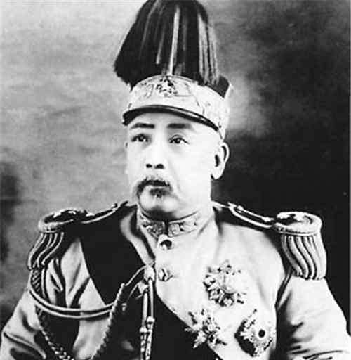 黄埔军校名将 黄埔军校出名将，其实还有一所军校更牛，黄埔生都是他们的下级
