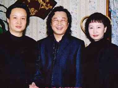阎维文妻子 阎维文妻子刘卫星个人资料照片