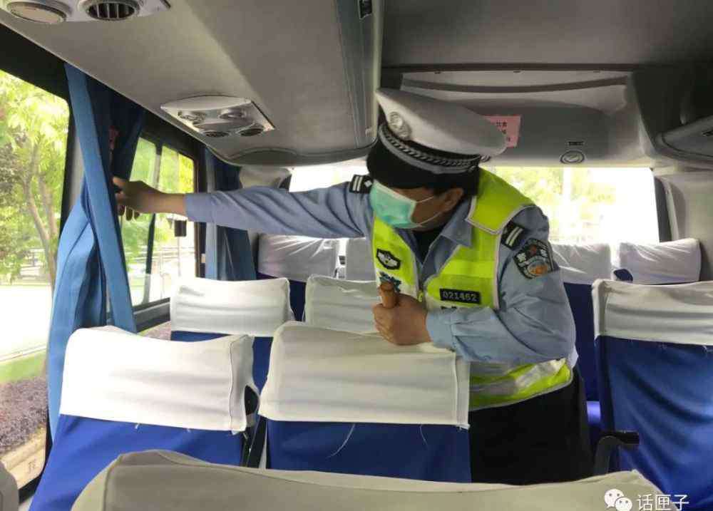 上海校车 上海校车“复工”啦，上学、放学路上安全吗？