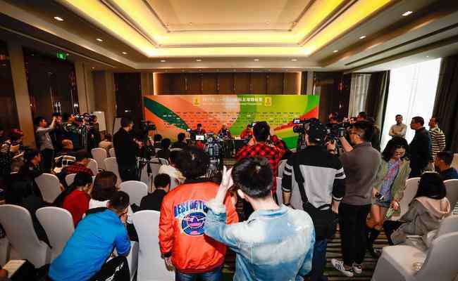 国足能进世界杯 中国足球没有新媒体 也许需要国足再进一次世界杯