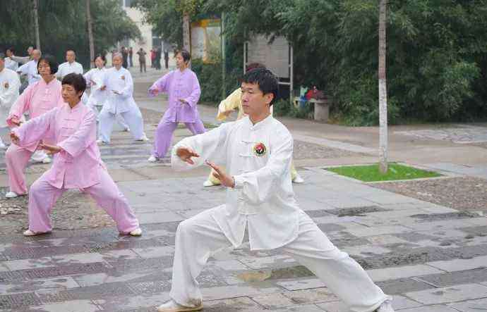 如何自学太极拳 掌握“螺旋”规律，学好陈式太极拳一点也不难