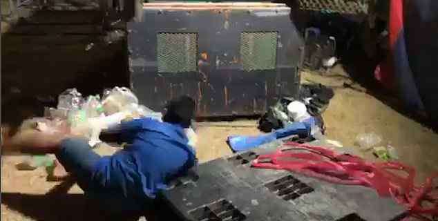 玩海盗船 太惊险！泰国游客玩"海盗船" 中途直接被甩飞