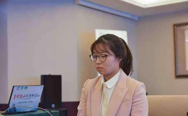 圣杯三 兵圣杯韩国内战错进错出 崔精蝉联冠军3度夺冠