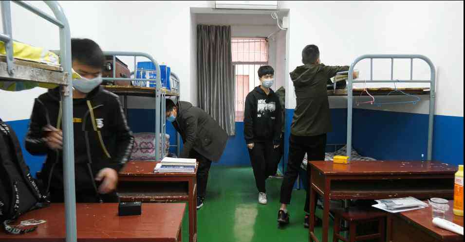 石泉中学 石泉1089名高三学生重返校园 备战冲刺高考