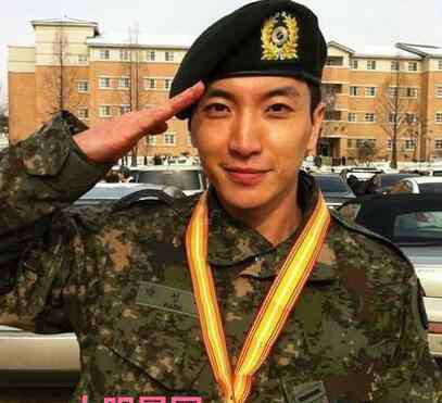利特入伍 Super Junior利特为什么安静的退伍 Super Junior利特资料