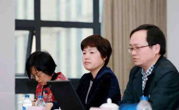 徐汇教育 未成年人 | 加快推进区域教育现代化，书写徐汇教育奋进之笔！